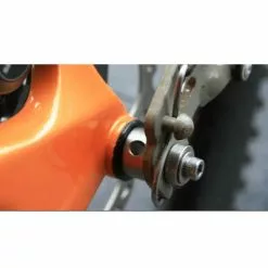 The Robert Axle Project Axe Traversant 12 Mm Pour Remorque Vélo BOB 10 The Robert Axle Project Axe Traversant 12 Mm Pour Remorque Vélo BOB -Promos REMORQUES VÉLO Magasin axe traversant 12 mm pour remorque velo bob full 3