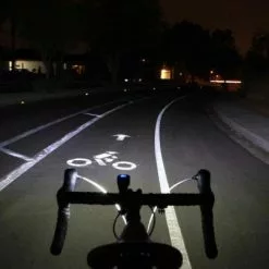 Eclairage Avant Vélo LED NiteRider Lumina Micro 650 Lumens -Promos REMORQUES VÉLO Magasin eclairage avant velo led niterider lumina micro 650 lumens full 4