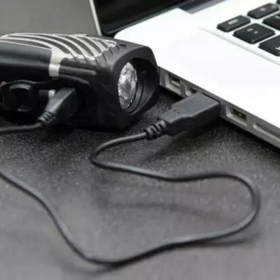 Eclairage Avant Vélo LED NiteRider Lumina Micro 900 Lumens 5 Eclairage Avant Vélo LED NiteRider Lumina Micro 900 Lumens – Image 3