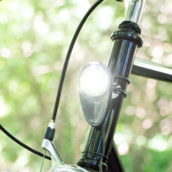 Eclairage Pour Vélo Sans Pile Avant Sur Cadre Nova Reelight 10 Eclairage Pour Vélo Sans Pile Avant Sur Cadre Nova Reelight -Promos REMORQUES VÉLO Magasin eclairage pour velo sans pile avant sur cadre nova reelight full 3
