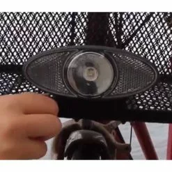 Feu Avant Sans Piles Sur Panier Vélo Reelight Nova 11 Feu Avant Sans Piles Sur Panier Vélo Reelight Nova -Promos REMORQUES VÉLO Magasin feu avant sans piles sur panier velo reelight nova full 4