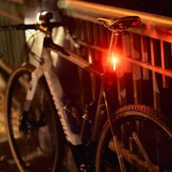 Feu Vélo Arrière Kryptonite Incite XBR 20 Lux -Promos REMORQUES VÉLO Magasin feu velo arriere kryptonite incite xbr 20 lux full 4