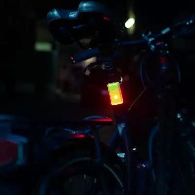 Lampe De Signalisation 2 LEDs Pour Cycliste ClipLight Wowow 7 Lampe De Signalisation 2 LEDs Pour Cycliste ClipLight Wowow – Image 5