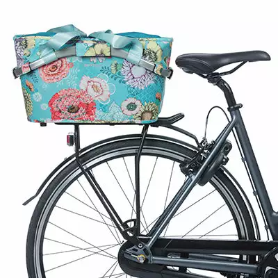 Panier Vélo Arrière Bloom Field 22L Bleu Fleuri Carry All Basil 6 Panier Vélo Arrière Bloom Field 22L Bleu Fleuri Carry All Basil – Image 4