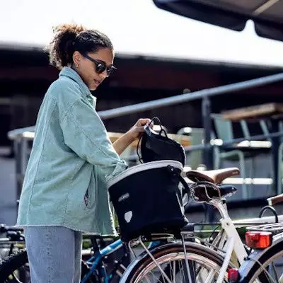 Promos REMORQUES VÉLO Magasin 48 Promos REMORQUES VÉLO Magasin -Promos REMORQUES VÉLO Magasin panier velo up town urban 17 5 l ortlieb full 4