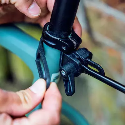 Porte-bagages Ortlieb Quick Rack Pour QL2.1, QL3.1 Et Top Lock 6 Porte-bagages Ortlieb Quick Rack Pour QL2.1, QL3.1 Et Top Lock – Image 4