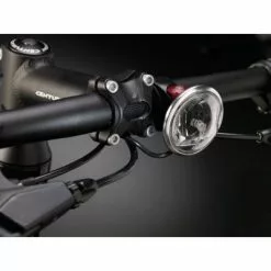 REELIGHT SL520 Feu Clignotant Avant Sans Pile Sur Guidon 8 REELIGHT SL520 Feu Clignotant Avant Sans Pile Sur Guidon -Promos REMORQUES VÉLO Magasin reelight sl520 feu clignotant avant sans pile sur guidon full 2