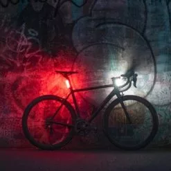 Set De Feux Vélo Avant Et Arrière USB Lil' Cobber Knog 11 Set De Feux Vélo Avant Et Arrière USB Lil' Cobber Knog -Promos REMORQUES VÉLO Magasin set de feux velo avant et arriere usb lil cobber knog full 5