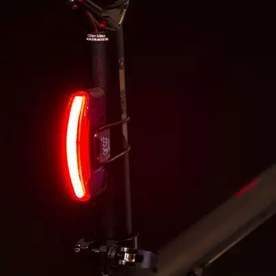 Set Feux Vélo Rechargeables USB Avant Et Arrière Arco Spanninga 8 Set Feux Vélo Rechargeables USB Avant Et Arrière Arco Spanninga – Image 6